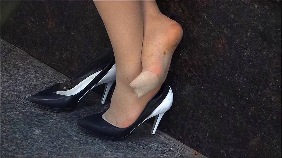 ��119��ذ桿��ҵ����������Ů˿�����߸�Ь1080Pר��[(006336)16-10-47].JPG