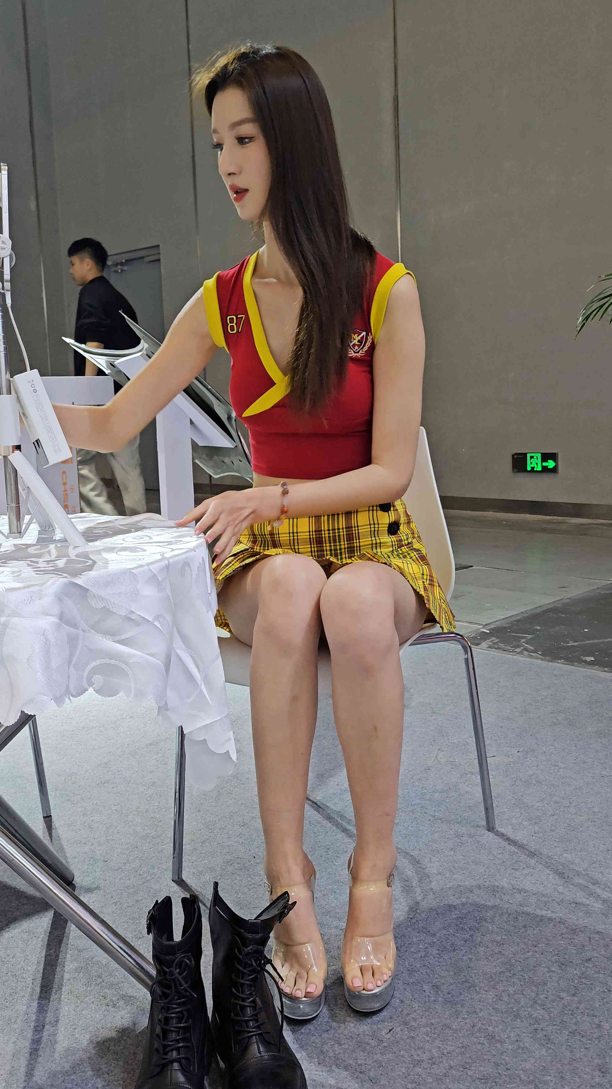 �ֻ�4K-7min.mp4_20250314_180314.483.jpg