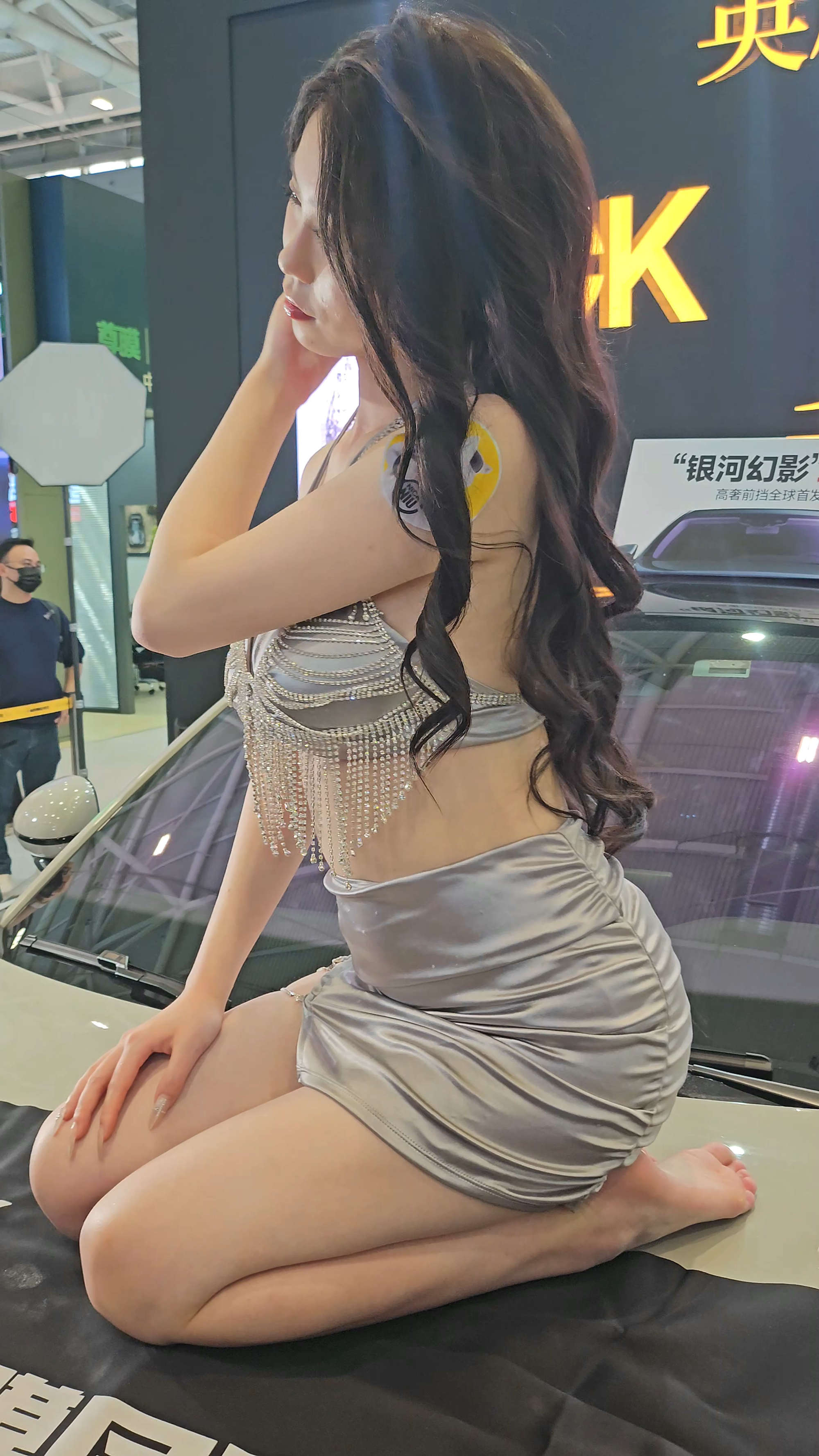 ���ϵ��ݳ��ֻ�4K-11min (1).mp4_20250317_224407.522.jpg