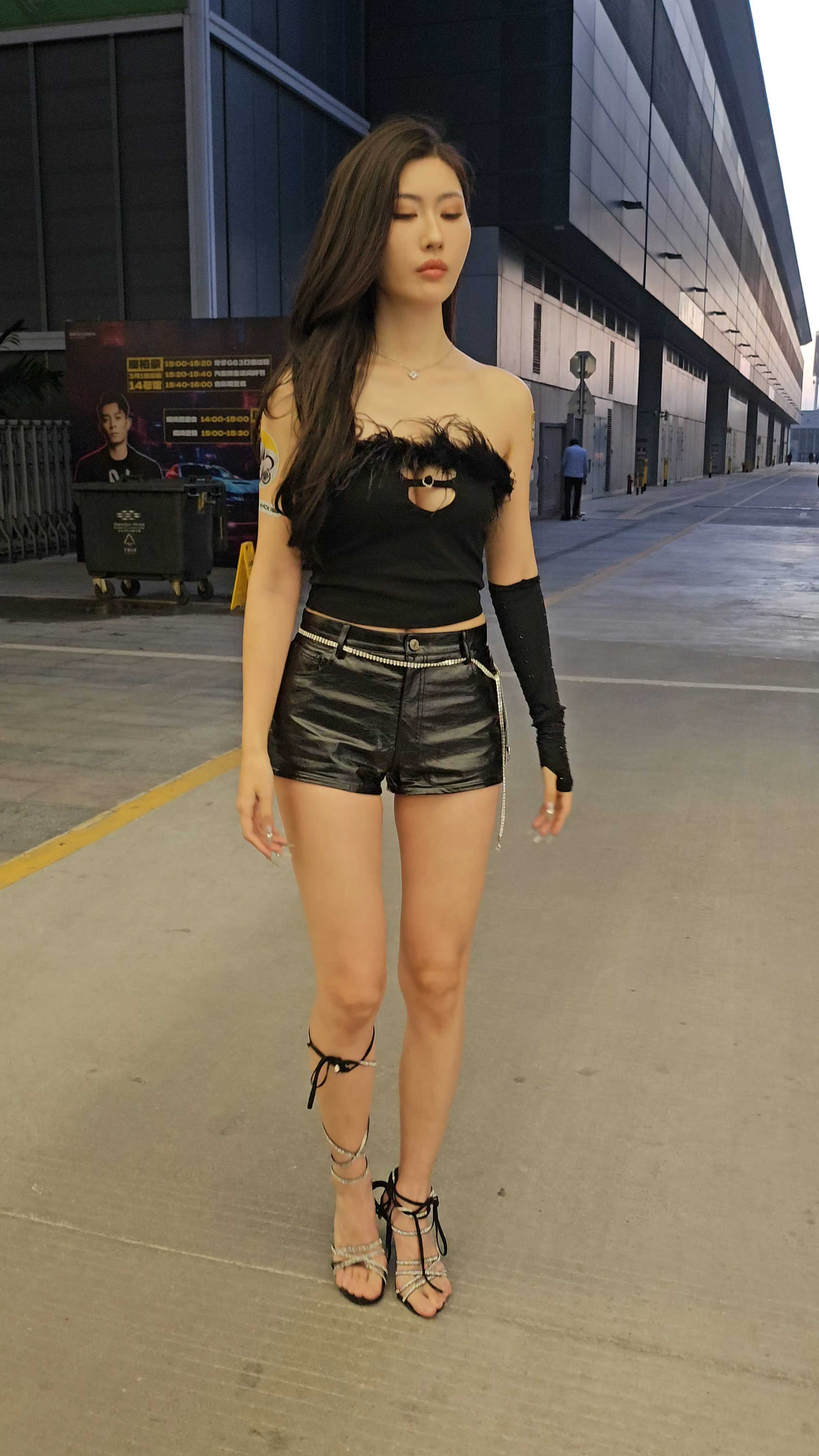 ��ģ��ЬCλ�ֻ�4K5min.mp4_20250322_171310.498.jpg