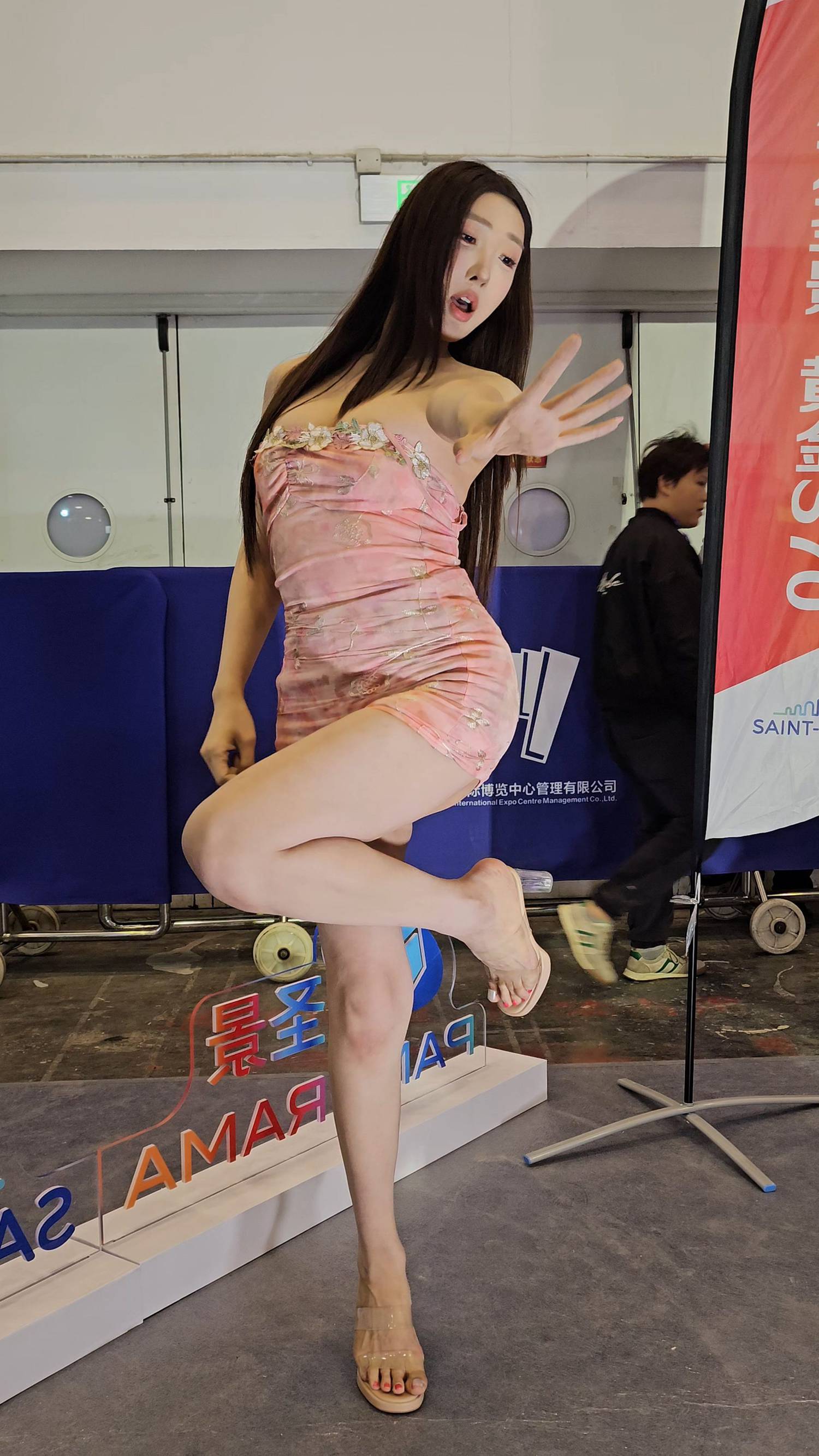 �����̫ը���˰�4K-3min.mp4_20250408_205128.522.jpg