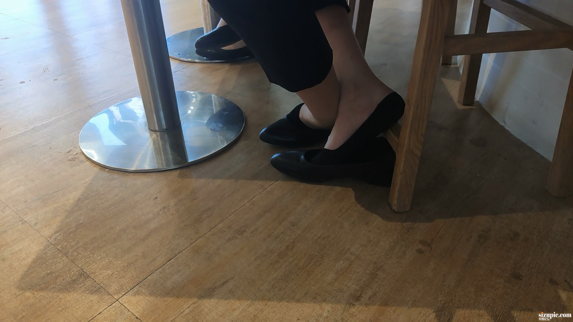 2.JPG