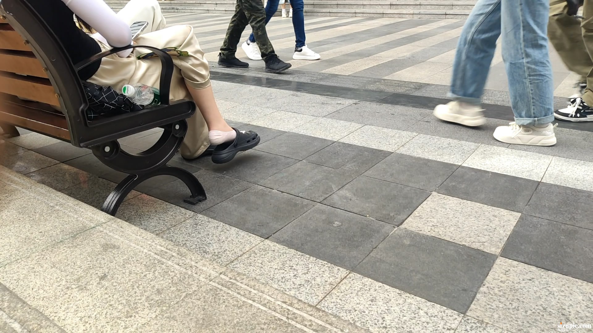 1.JPG