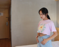 18�곬����ֵ����Ů����ȫ��λ����д�� ������ 85P