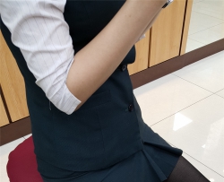 ̨���۾�����ĺ�˿̨�õ�Ա [12P]