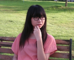 ����Ů���ķ�ɫֺ����[27P] ZXS-F174