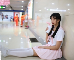 NSϵ�з�ȹ������Ů