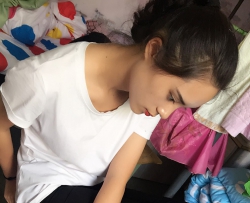 ����С�μѵİ׾���ü