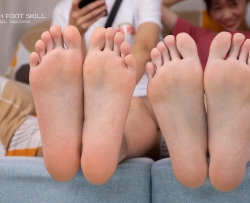 ���Ϲ����ա����ֲ�Ů������������Ը����ţ��ŶԽ� ��ͼƬ