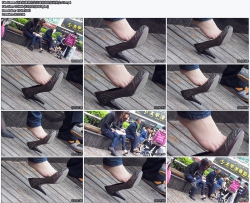 23��ҵ����Ь�����͸����ɫ��˿��Ů1080P[2:06]