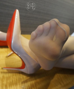 С���Ƶ�ԡ����˿ 71P
