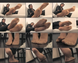 NoemisWorld �C Amazing exotic girl with reinforced toes pantyhose