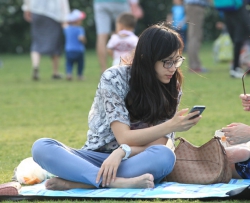 �紵�������������ʣ��ټ�һ˫�������˳����㣨21P��