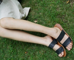 �����㡿Լ������ʦ�°��ȥ��԰���գ�1������Ь�ؼ���[87P]
