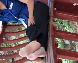 ��2014�� 1080P��Ƶ�����Ķ�˿������Ů��ͤ����2