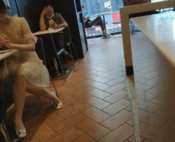 ������˿��Ů��Ь[02:04]