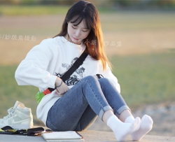 [������Ӱ]NO.034-׷���������͵������Ů[133P+1V��948M�ٶ�����]