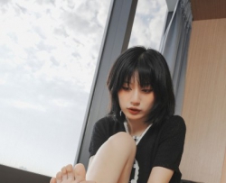Yuni�������ʱ��142P+12min4KӰƬ