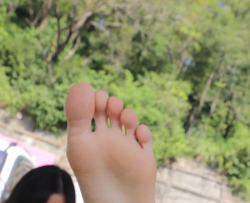 ��Paryѧ��ģ�ġ�ɺɺ���°�����չʾѩ�����ţ�90p��