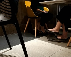 ��ɫ��˿��Ů������Ь[02:26]