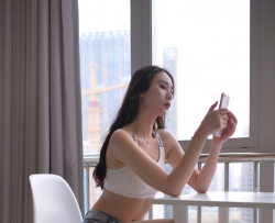 ţ�г��̿��Ը���Ů����ԭͼ(312P)