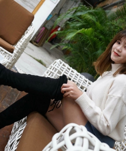 ��MssGirl��  Ƥȹ�µ�ɧ�� 82P