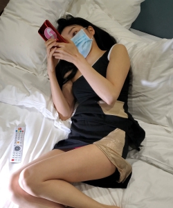 YC198���ڵ���˿4K-9min