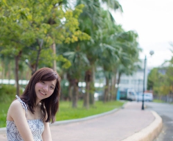 ������С��ģ �ڹ�԰���������ò����ֺ� [23p] CZZJY-M139