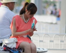 ��˿�¸�����Ů�� [10P]