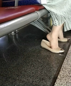 �򳵵���˿�ٸ���Ь��ͬ�鸩��������˿����Ϣ[07:33]