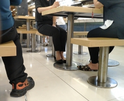 ��ɫ��˿��Ů�����µ�С����[06:24]