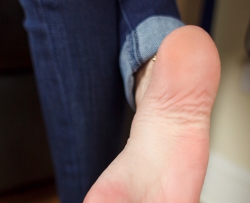 ��Ů���۰���׵�һ������¶���� 23P