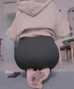 ������˿���ﱻ��ѹ�ĵ���[165MB/10��26�� �ٶ�����]
