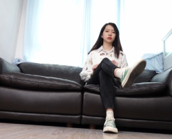 ��Sexy Asian Girls Feet��yiyi��4�� [4K]